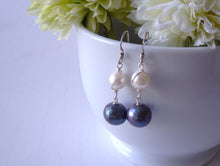 Load image into Gallery viewer, Peacock and white Pearl Earrings