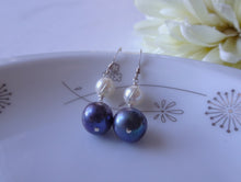 Load image into Gallery viewer, Peacock and white Pearl Earrings