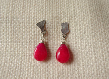 Load image into Gallery viewer, silver metal scrap earrings with red stone