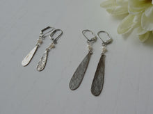 Load image into Gallery viewer, Textured metal drop earrings with pearl