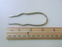 Load image into Gallery viewer, Short Mini Zigzag Hair Pin, Metal Bun Holder.