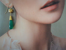 Load image into Gallery viewer, Exotic Emerald green Drop Earrings.