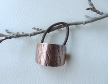 Load image into Gallery viewer, Copper Oval Pony Holder Cuff, Boho-chic Hair Jewelry