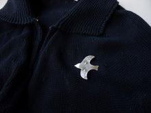 Load image into Gallery viewer, Flying Bird Brooch, Minimalist Bird Pin, Silver Bird Scarf Pin