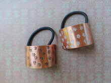 Load image into Gallery viewer, Floral Pony Cuff, Rectangle Copper Hair Tie.