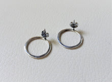 Load image into Gallery viewer, Silver Open Circle Earrings