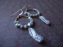 Load image into Gallery viewer, Pearl Hoop Earrings, Keshi Pearl, Bridal Pearl Jewelry.