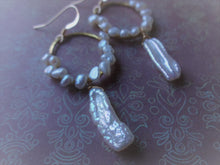 Load image into Gallery viewer, Pearl Hoop Earrings, Keshi Pearl, Bridal Pearl Jewelry.