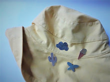 Load image into Gallery viewer, Ice Cream Lapel Pin, Cute Hat Pin, Summer Accessory.