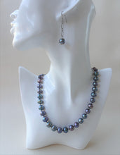 Load image into Gallery viewer, Peacock Pearl Strand Necklace