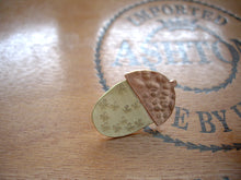 Load image into Gallery viewer, Acorn Pin Brooch, Woodland Fall Accessory, Hat, Shawl Pin.