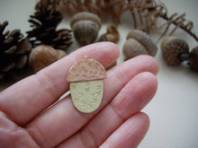 Load image into Gallery viewer, Acorn Pin Brooch, Woodland Fall Accessory, Hat, Shawl Pin.