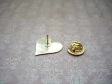 Load image into Gallery viewer, Gold Heart Pin Brooch, Small Brooch, Cute Hat pin.