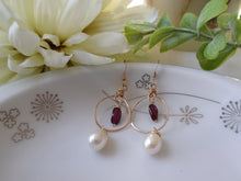 Load image into Gallery viewer, Garnet and pearl earrings