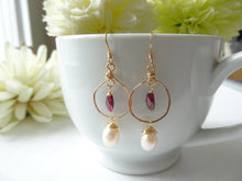 Load image into Gallery viewer, Garnet and pearl earrings