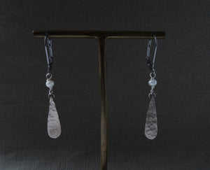 Textured metal drop earrings with pearl 