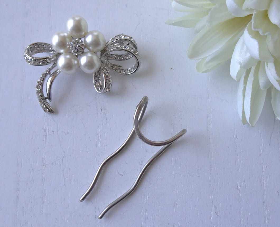 Brooch converter