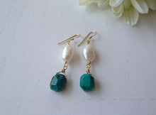 Load image into Gallery viewer, Pair of earrings with green beads and pearls on a white background