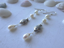 Load image into Gallery viewer, Pisces Pearl Strand Earrings