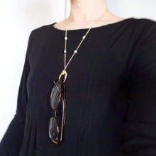 Load image into Gallery viewer, Pearl Eye Glasses Holder Necklace, Gold Glasses Chain Pendant.