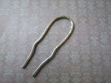 Load image into Gallery viewer, Short Mini Zigzag Hair Pin, Metal Bun Holder.