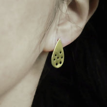 Load image into Gallery viewer, Minimalist Drop Earrings, Bubble Teardrop Post Earrings