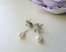 Load image into Gallery viewer, Designed Chain Ear Nut, Pearl Ear Back Stoppers