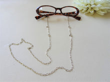 Load image into Gallery viewer, Simple Silver Eye Glasses Chain With Gemstones, Mask Lanyard