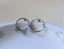 Load image into Gallery viewer, Silver Open Circle Earrings