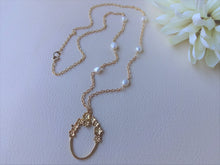 Load image into Gallery viewer, Pearl Eye Glasses Holder Necklace, Gold Glasses Chain Pendant.