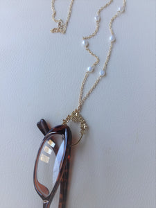 Pearl Eye Glasses Holder Necklace, Gold Glasses Chain Pendant.
