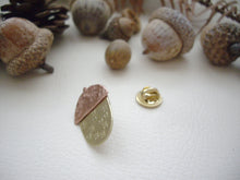 Load image into Gallery viewer, Acorn Pin Brooch, Woodland Fall Accessory, Hat, Shawl Pin.