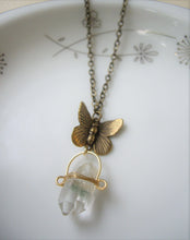 Load image into Gallery viewer, Moss Quartz and Butterfly Antique Bronze Pendant.