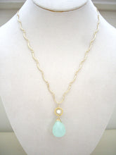 Load image into Gallery viewer, Green Chalcedony Drop Stone Necklace