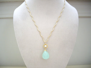 Green Chalcedony Drop Stone Necklace