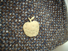Load image into Gallery viewer, Apple Pin Brooch, For Shawl, Scarf, Hat, Teacher&#39;s Gift.