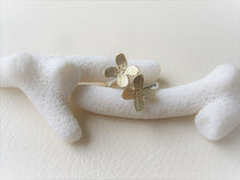 Load image into Gallery viewer, Flower Wrap Ring, Gold and Silver.