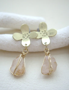 Gold Flower Earrings With Raw Rose Quartz.